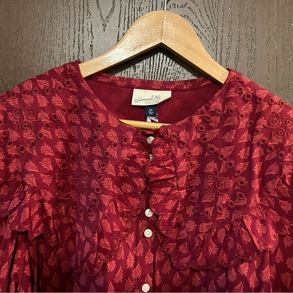 NWT Universal Thread Oversized Ruffle Collar Pink Red Button Front Blouse XXL - Picture 2 of 4